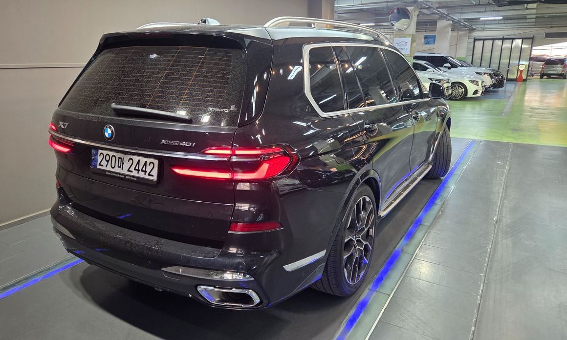 BMW X7 2024