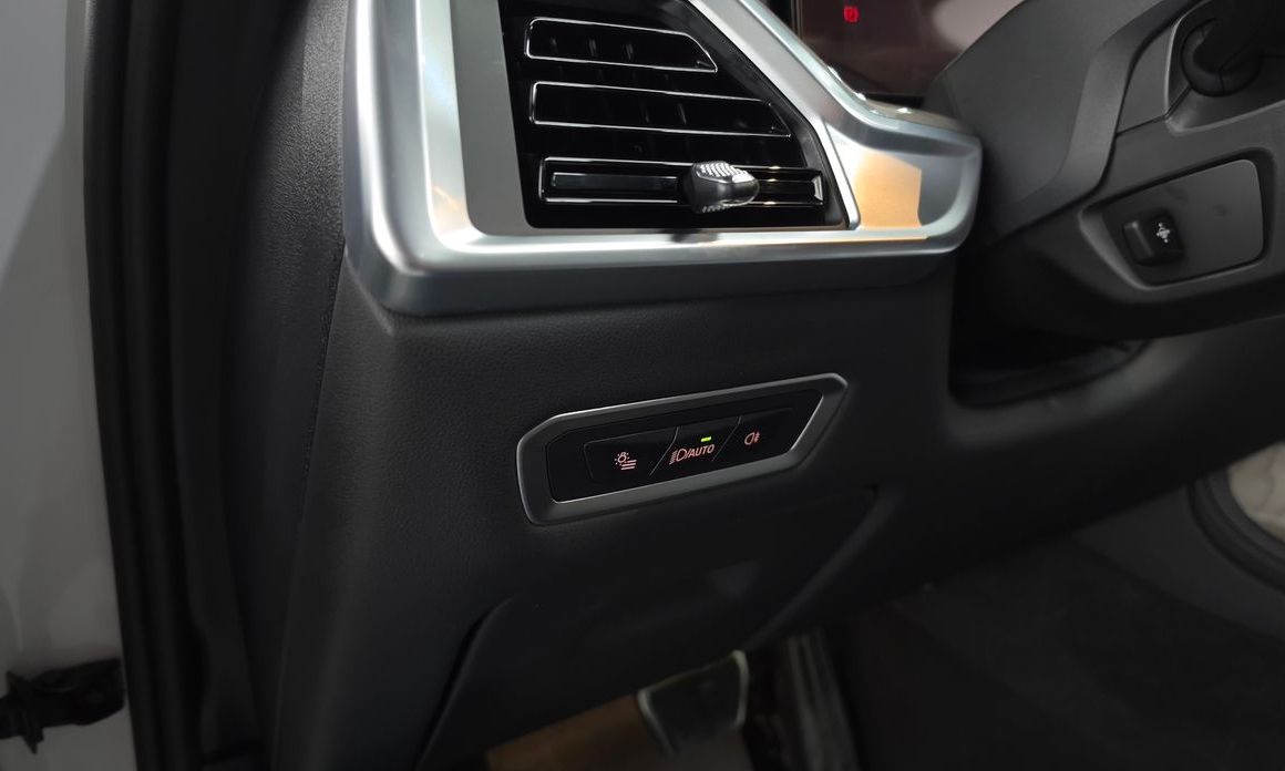 BMW X7 2024