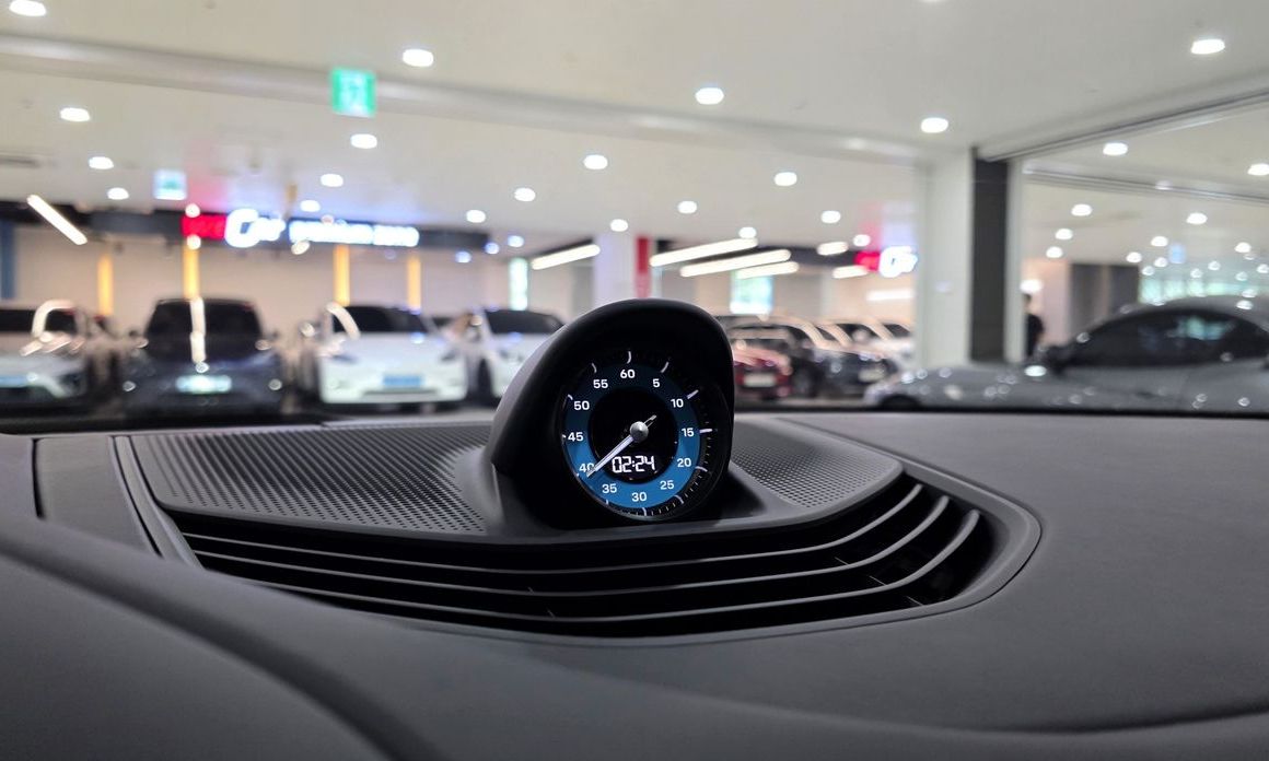 Porsche Taycan 2026