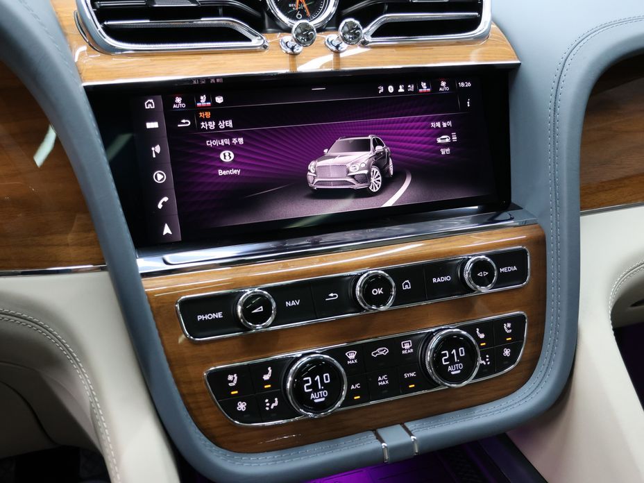 Bentley Bentayga 2024