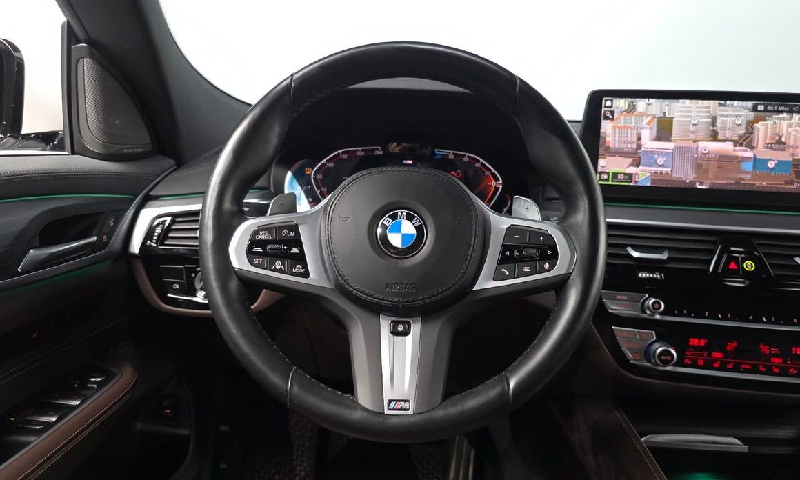 BMW Gran Turismo 2022