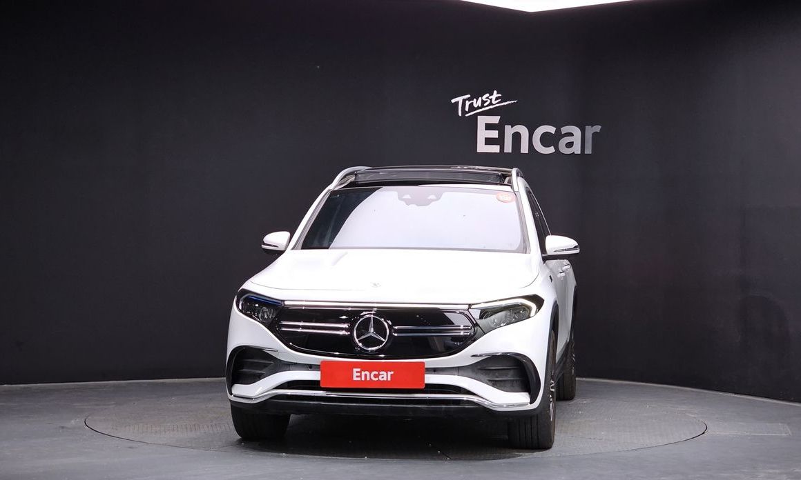 Mercedes-Benz EQB 2022