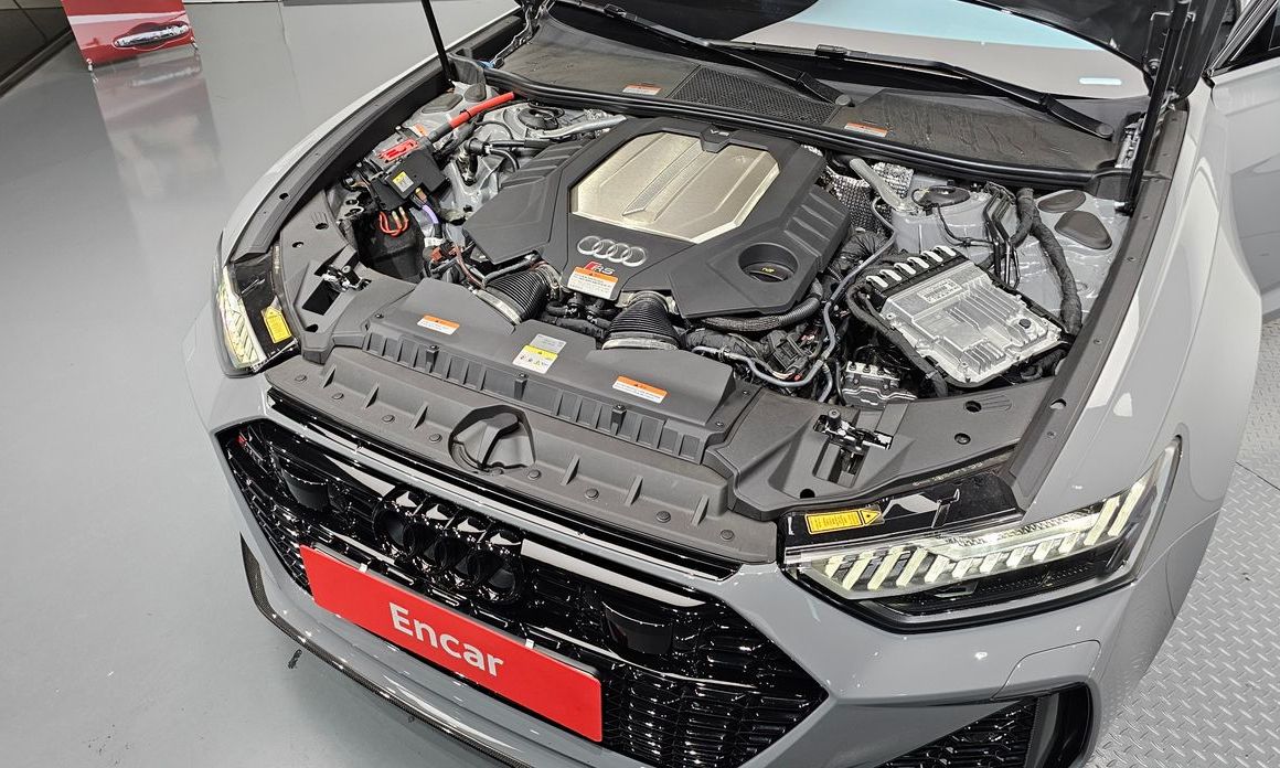 Audi RS6 2025