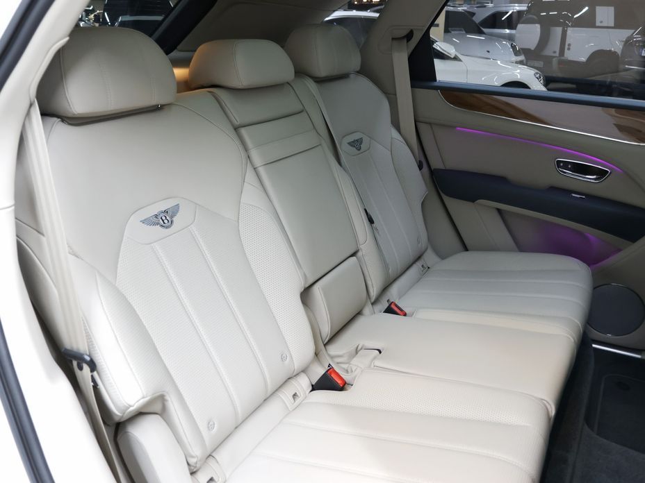 Bentley Bentayga 2024