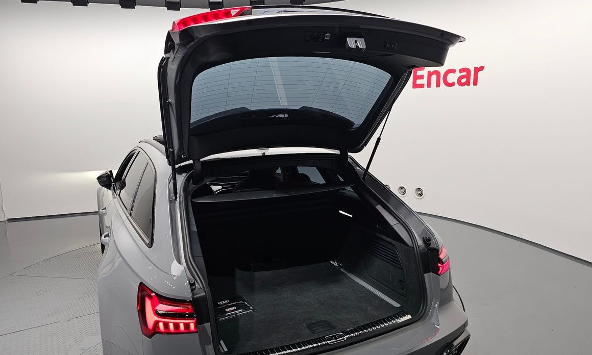 Audi RS6 2025