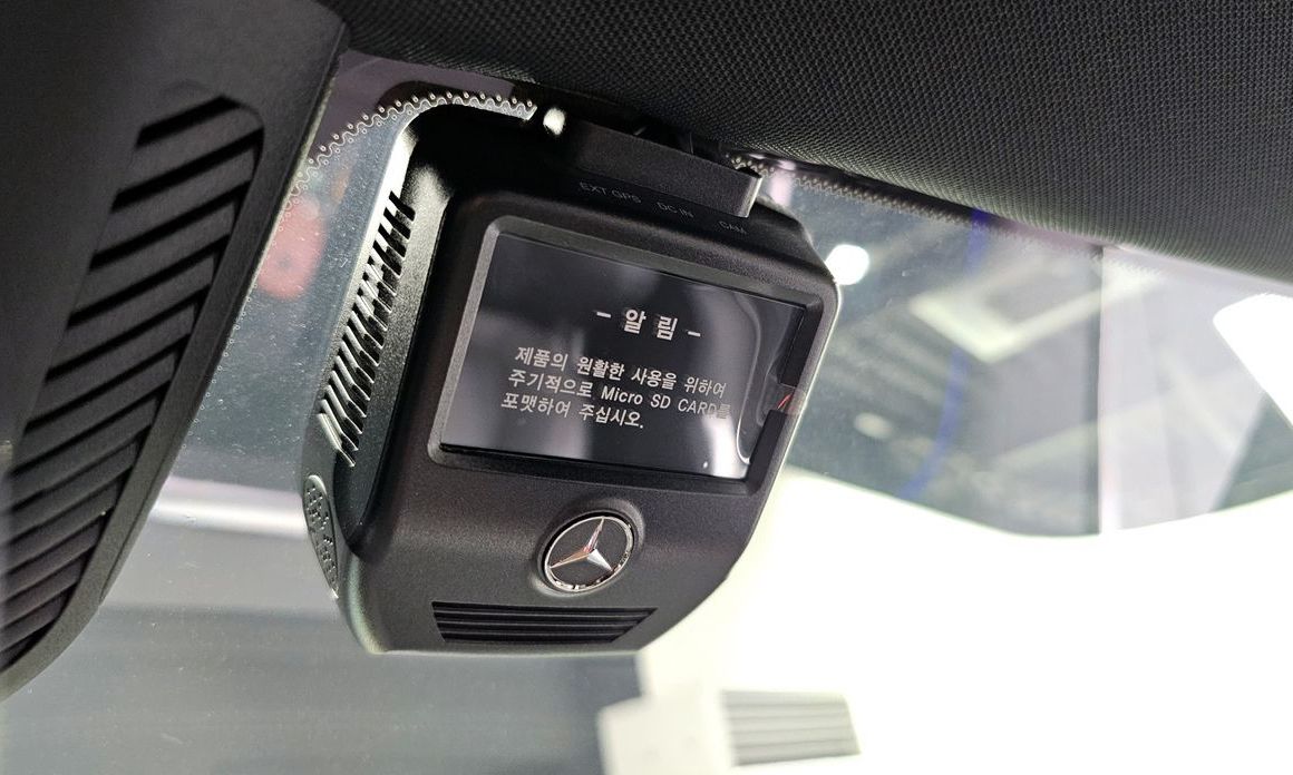 Mercedes-Benz EQB 2022