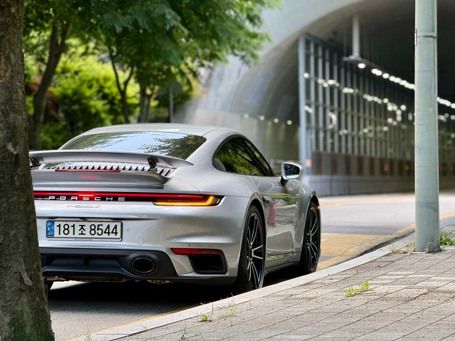 Porsche 911 2021