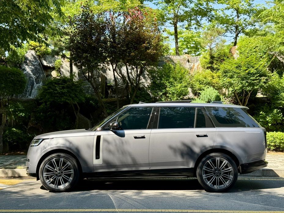 Land Rover Range Rover 2024