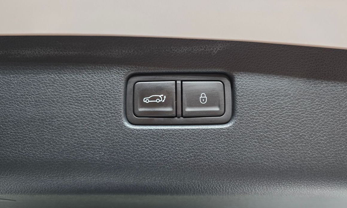 Genesis GV70 2024