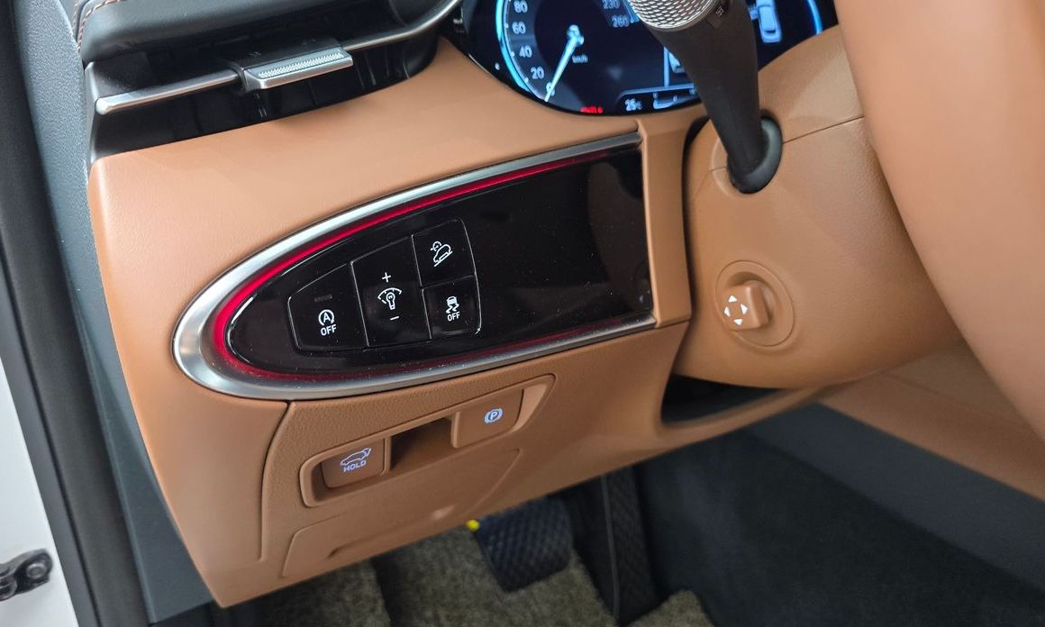 Genesis GV70 2024