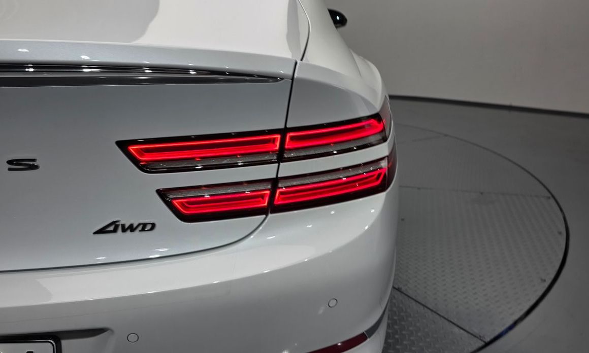 Genesis G80 2024