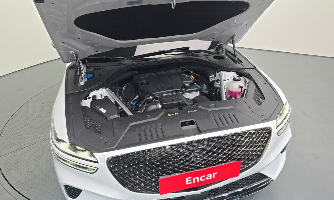 Genesis GV70 2024