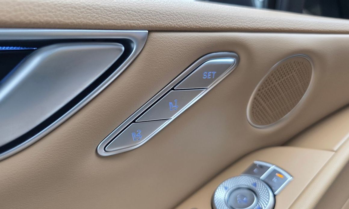 Genesis G80 2025
