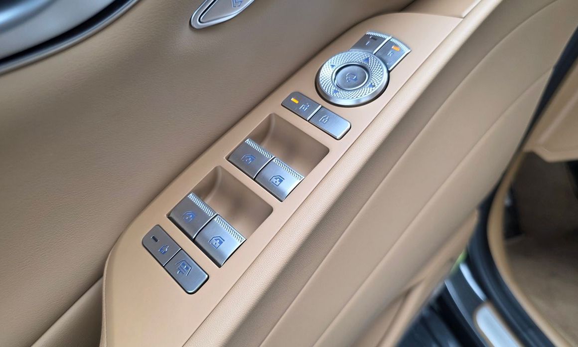 Genesis G80 2025