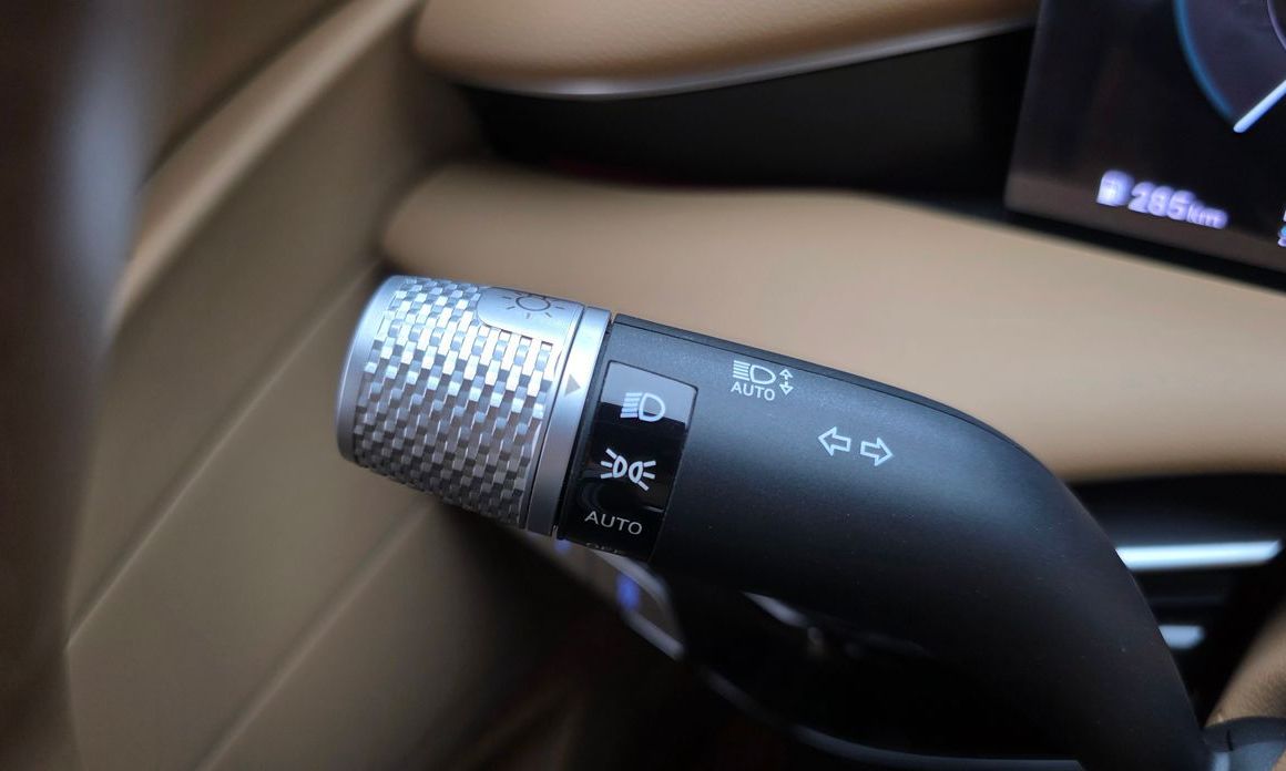 Genesis G80 2025