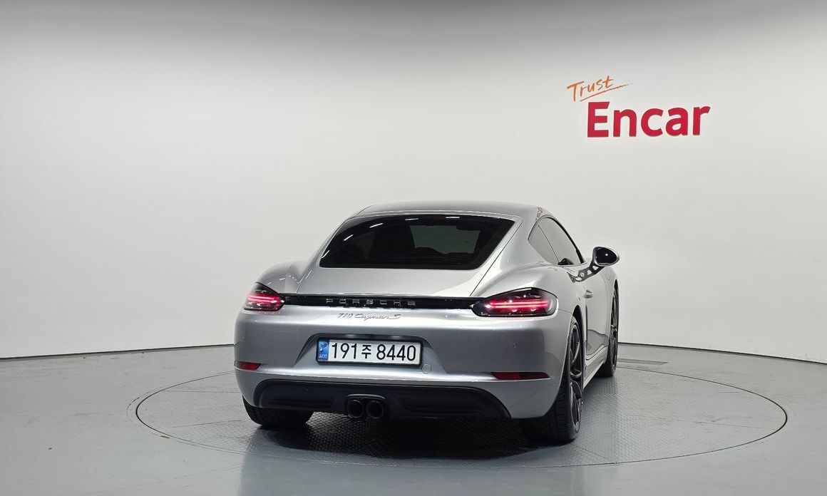 Porsche 718 2018