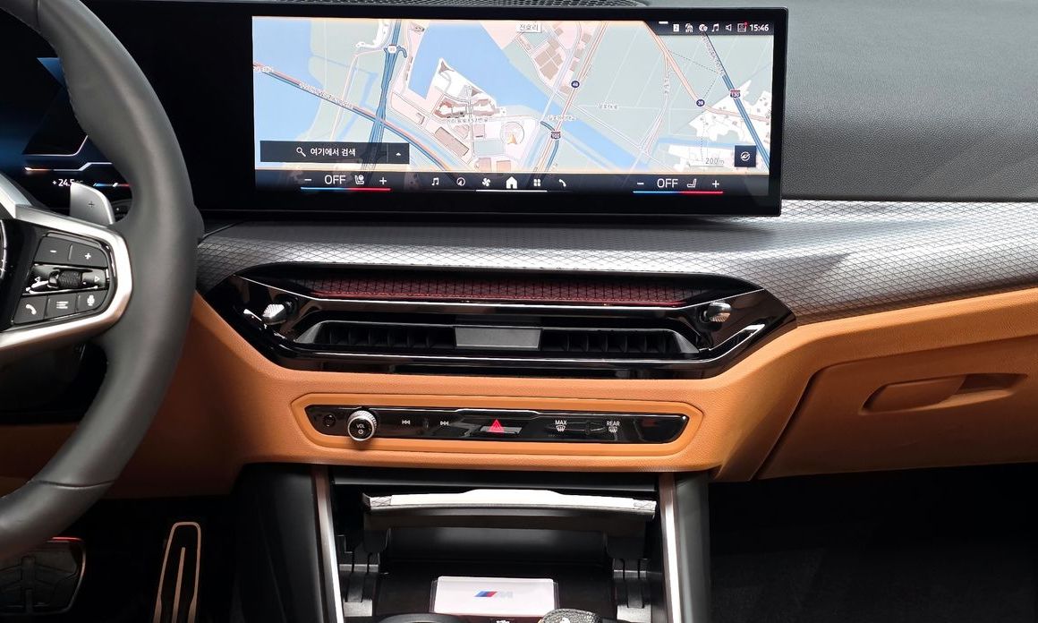 BMW 3-Series 2025