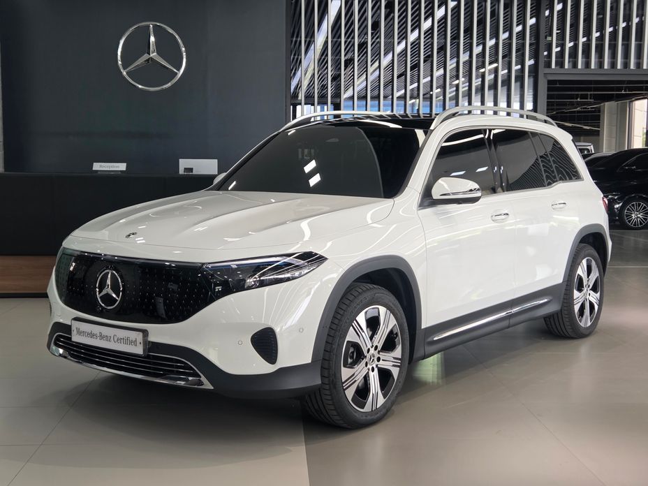 Mercedes-Benz EQB 2025