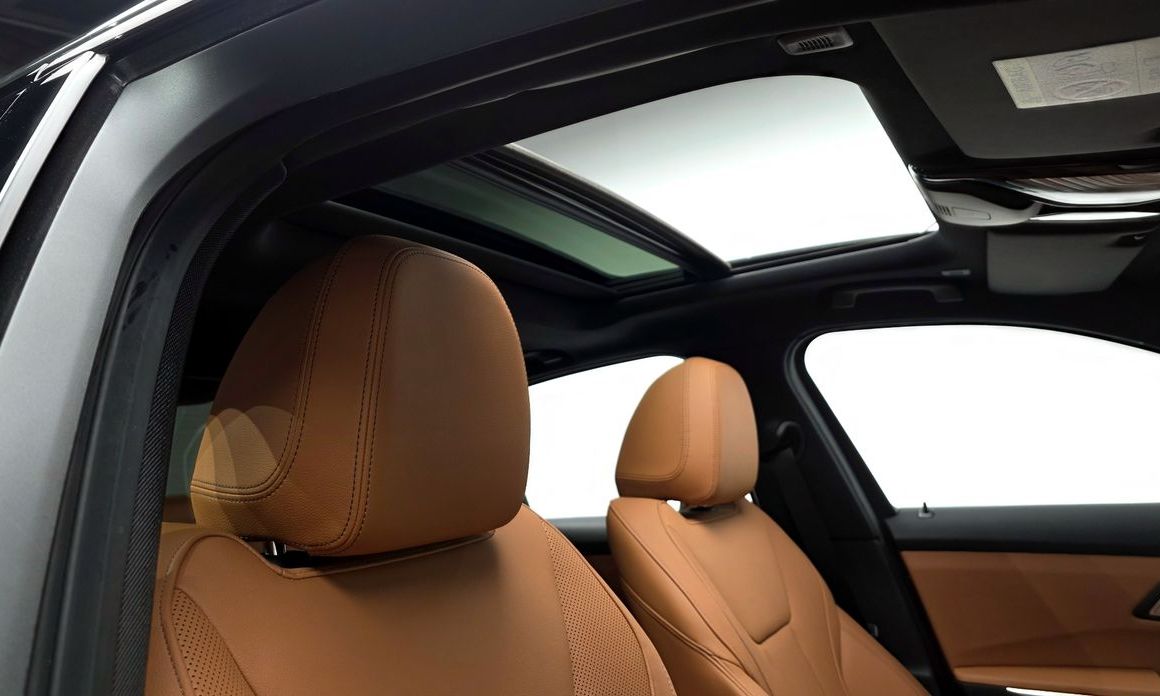 BMW 3-Series 2025