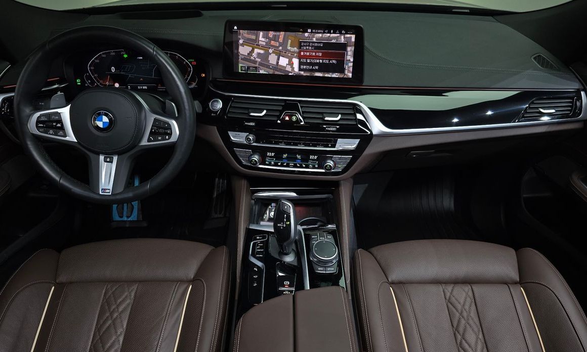 BMW Gran Turismo 2022