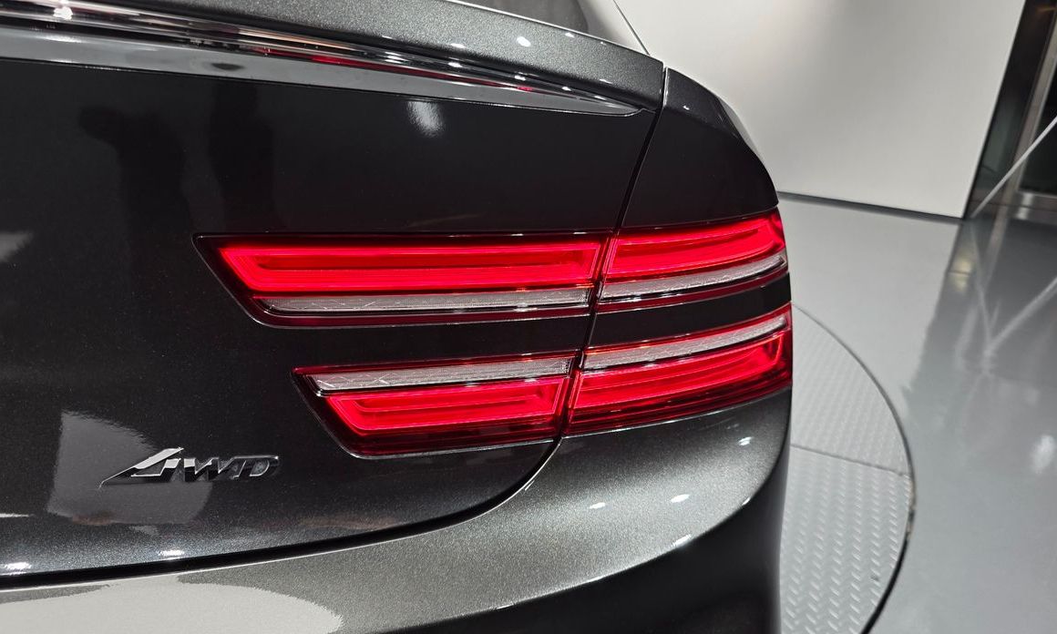 Genesis G80 2025