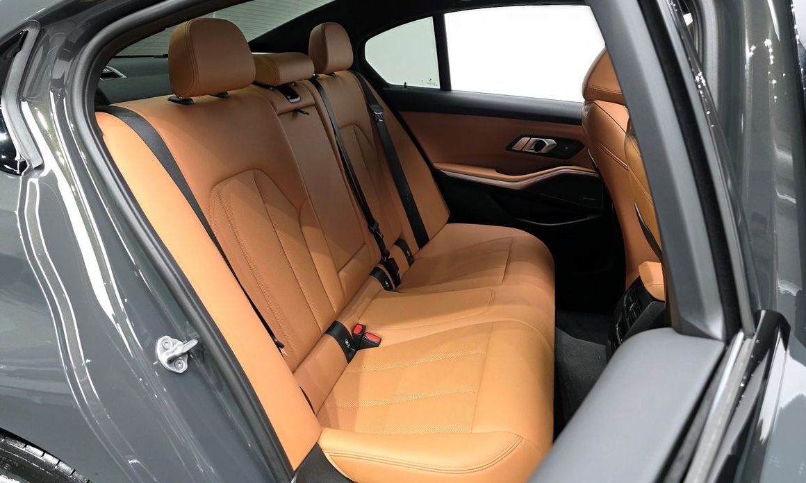 BMW 3-Series 2025