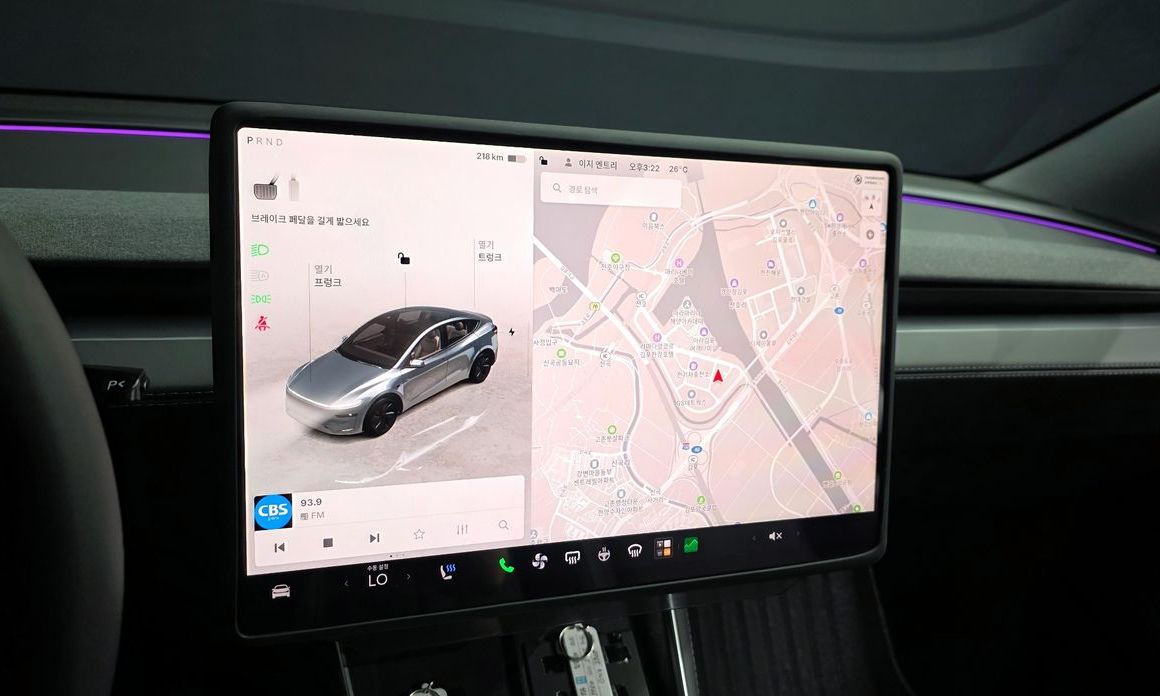 Tesla Model Y 2025