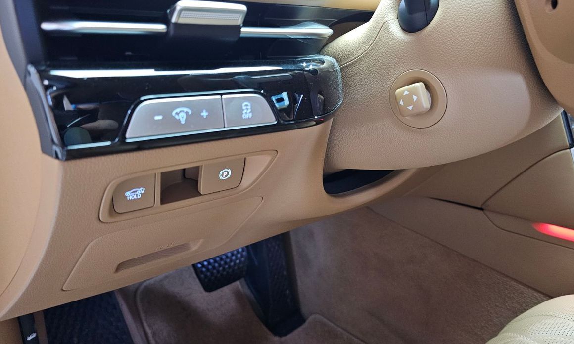 Genesis G80 2025