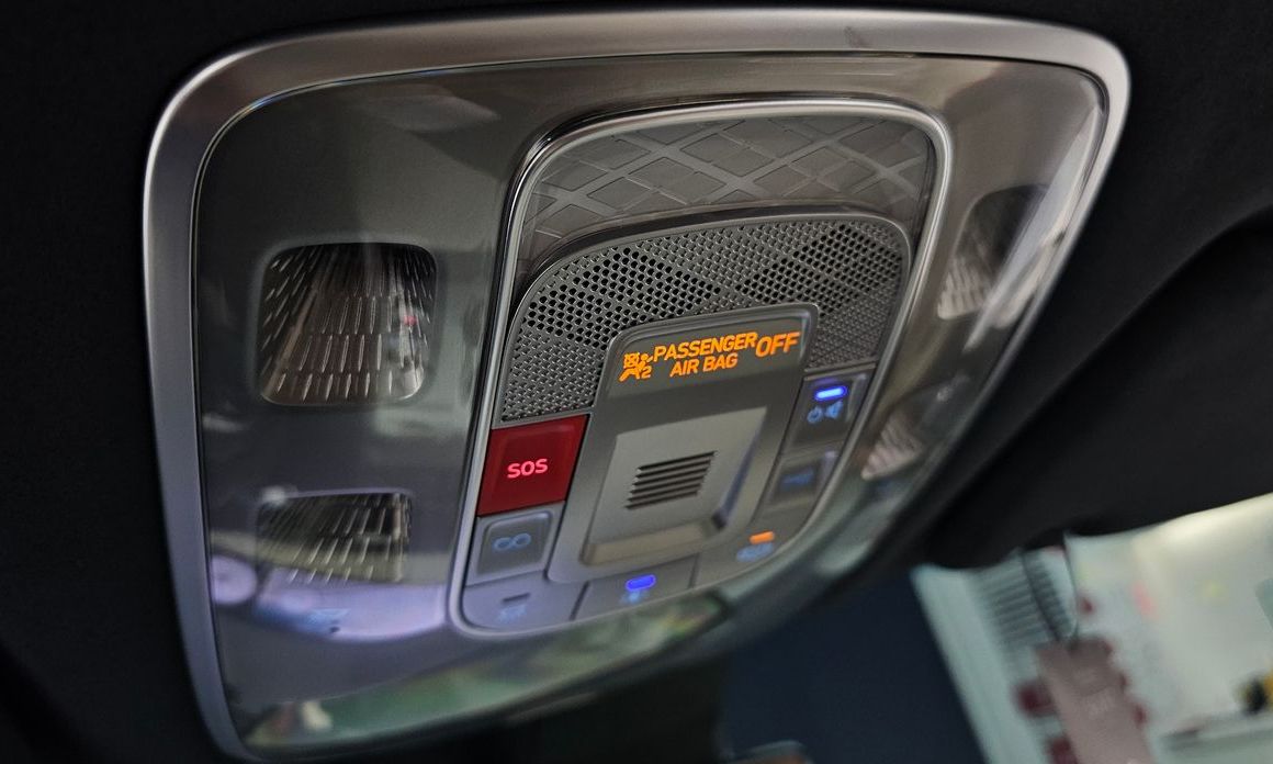 Genesis GV70 2025