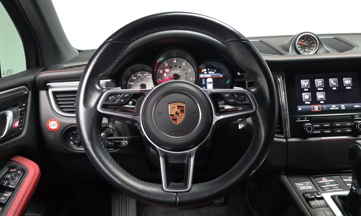 Porsche Macan 2018