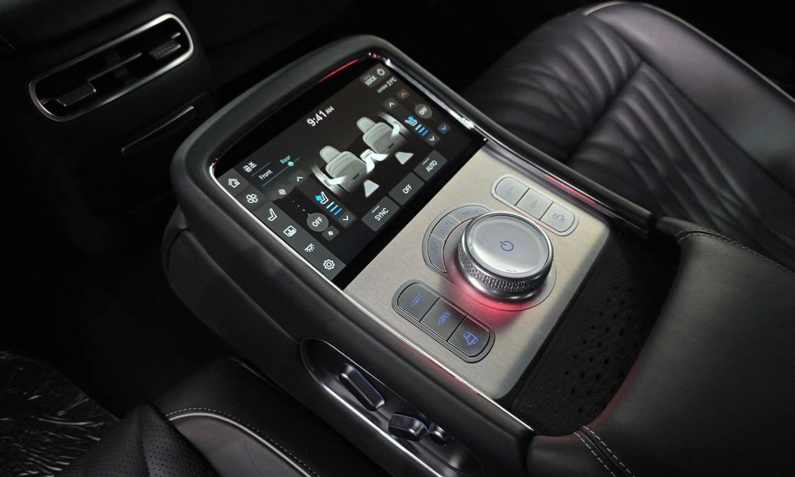 Genesis G90 2023