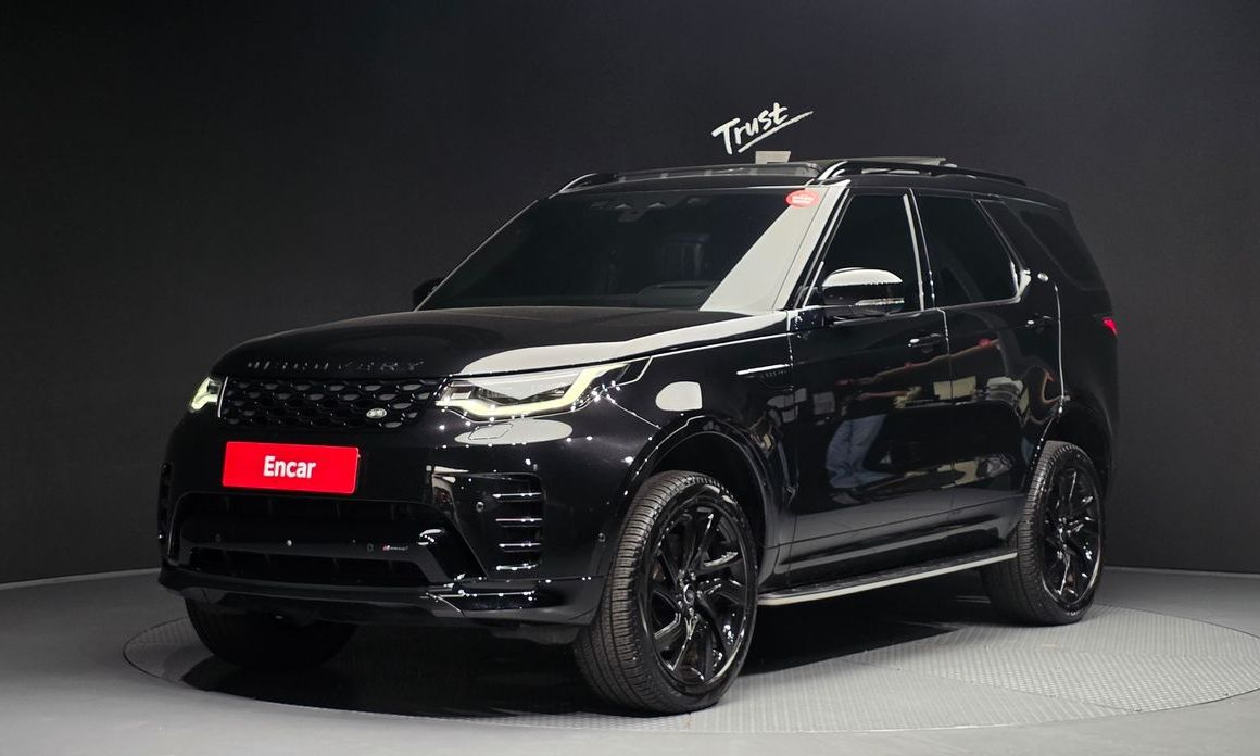 Land Rover Discovery 2023