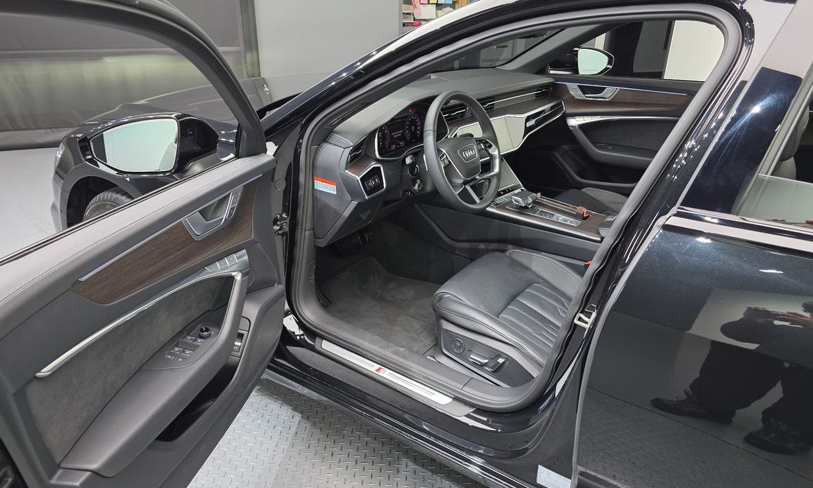 Audi A6 2025