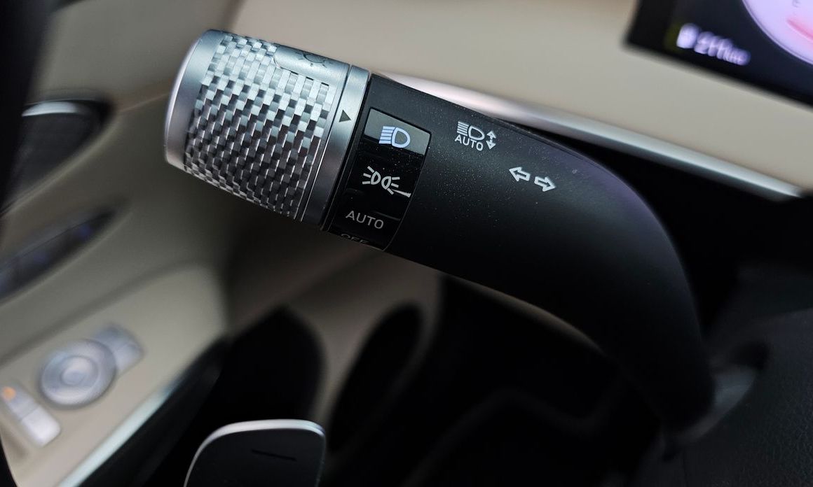 Genesis GV70 2025