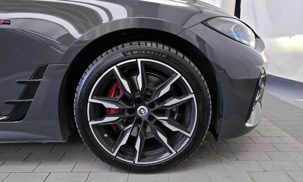 BMW i4 2024