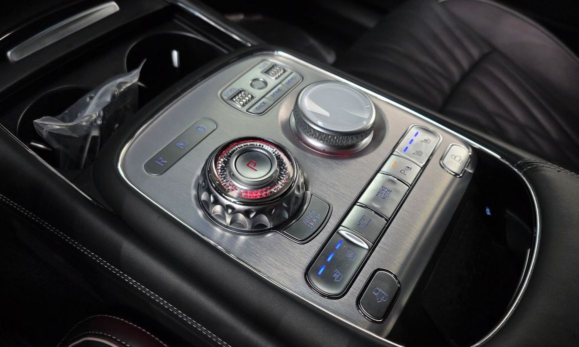 Genesis G90 2023