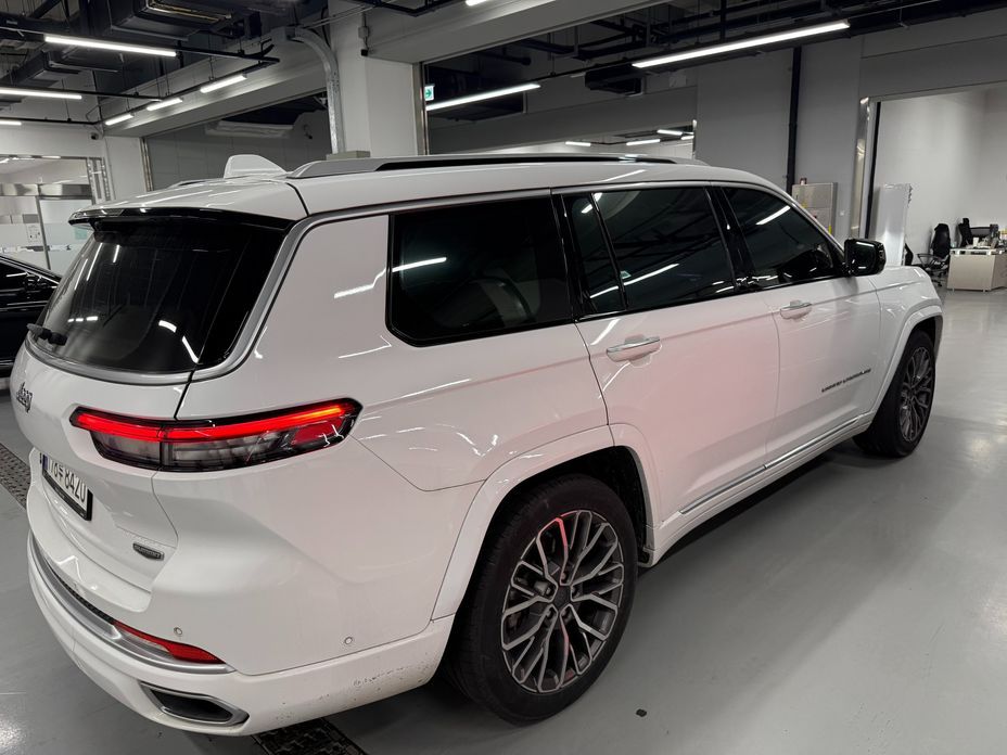 Jeep Cherokee 2023