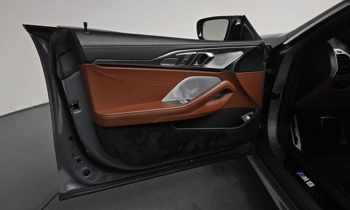 BMW 8-Series 2023