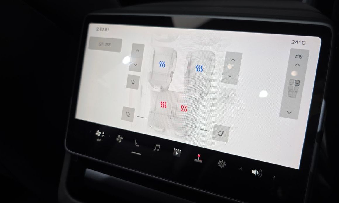 Tesla Model Y 2026