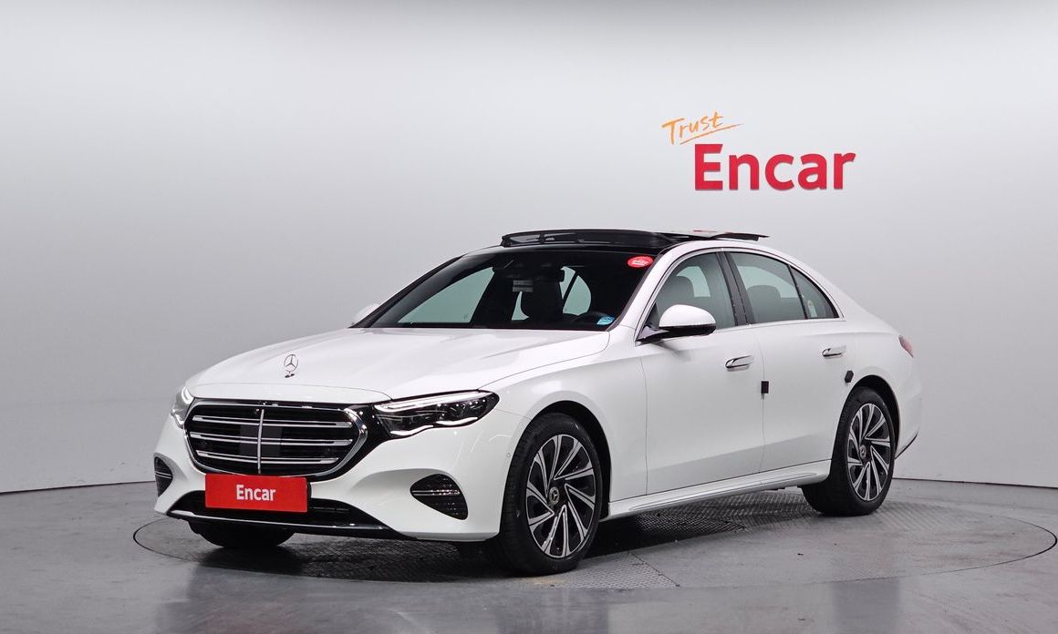 Mercedes-Benz E-Class 2025
