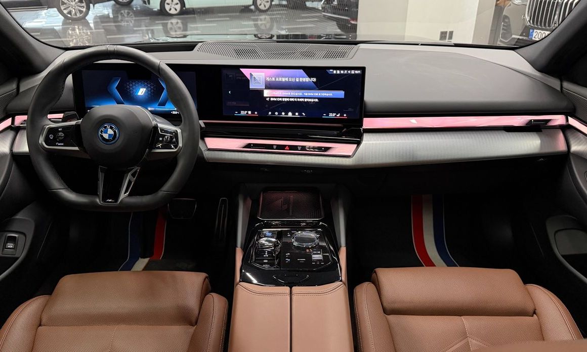 BMW i5 2024