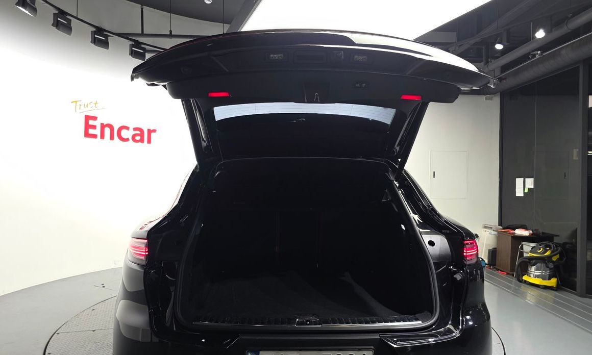 Porsche Cayenne 2020
