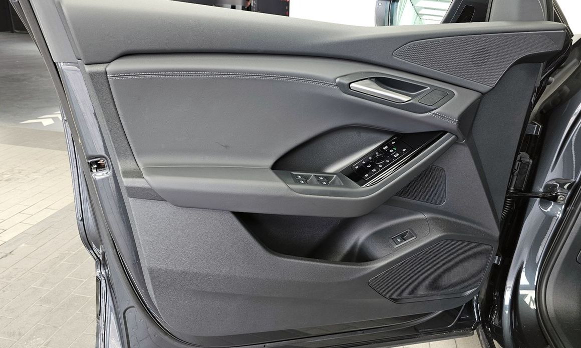 Audi Q6 e-tron 2025