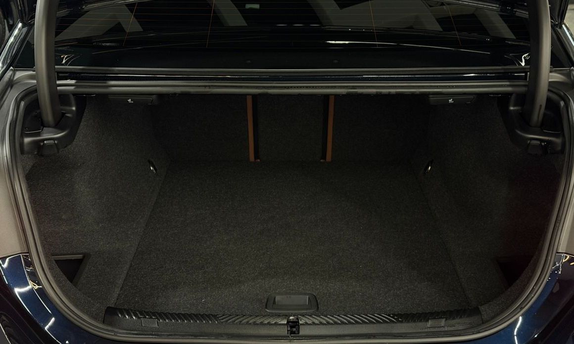 BMW i5 2024