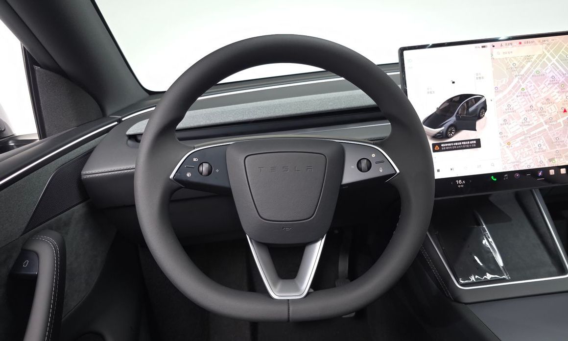 Tesla Model Y 2026