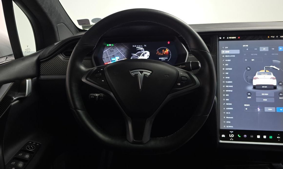 Tesla Model X 2018