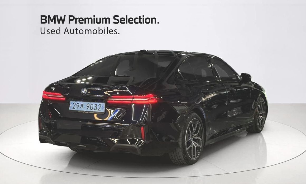 BMW i5 2024