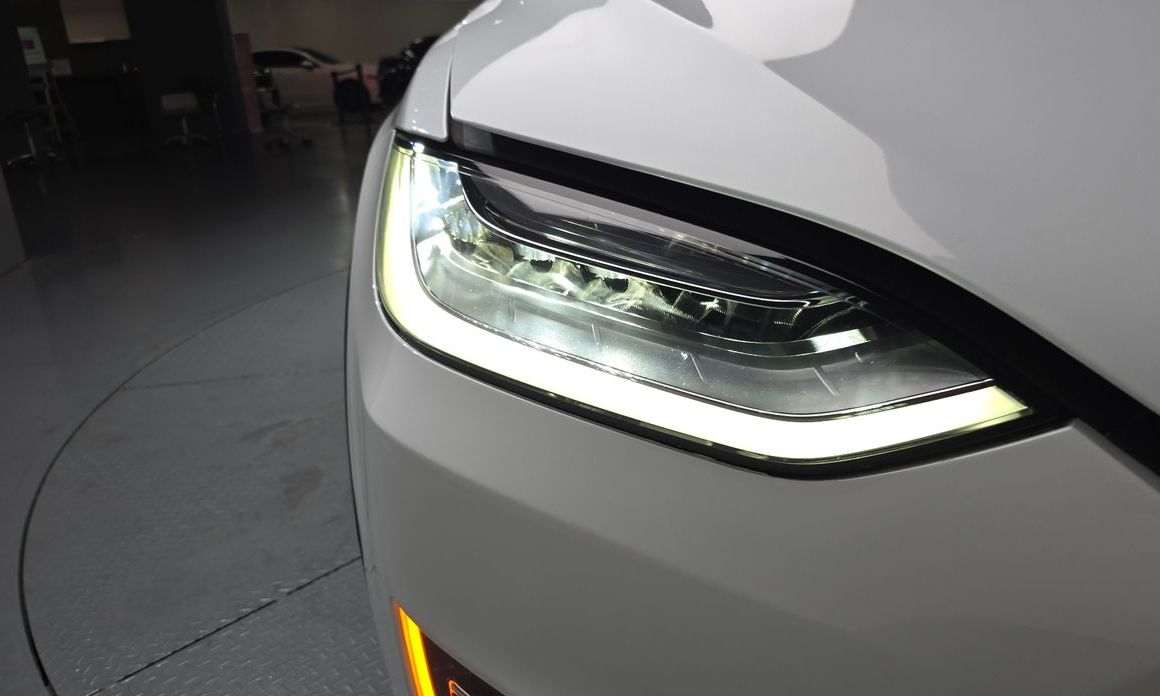 Tesla Model X 2018