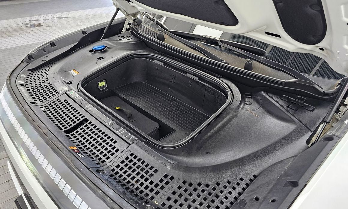 Hyundai Ioniq9 2025