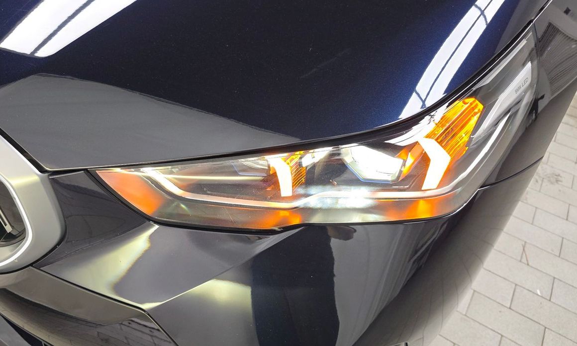 BMW 5-Series 2024